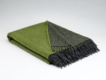 BLANKET COLLECTION - MEADOW GREEN REVERSIBLE