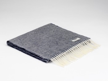 LAMBSWOOL SCARF - SPOTTED NAVY