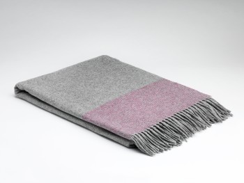 BLANKET 10%CASHMERE 90%LAMBSWOOL - SILVER & RASPBERRY DASH