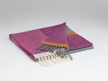 LAMBSWOOL SCARF - BEETROOT & SMOKE