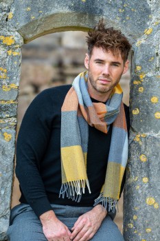LAMBSWOOL SCARF - ORANGE & SMOKE